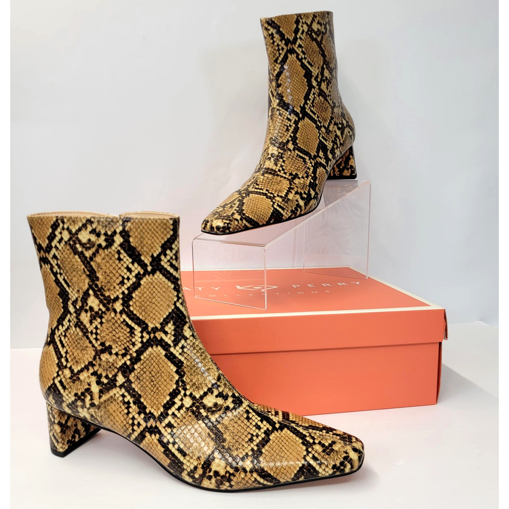Katy Perry Ankle Boots Womens Size 8.5 Brown Snake Print Wandering Bootie KP3511